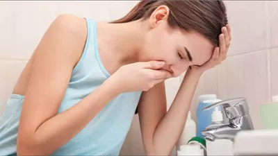 كيفية التعامل مع الفتاة التي تجبر نفسها على التقيؤ