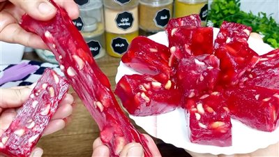 حلويات المولد النبوي .. طريقة عمل الملبن الأحمر في المنزل