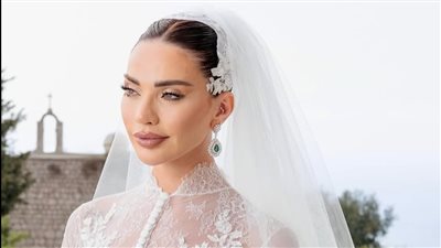 داليدا خليل تحتفل بزفافها على نيكولا زعتر بإطلالة حالمة كالأميرات
