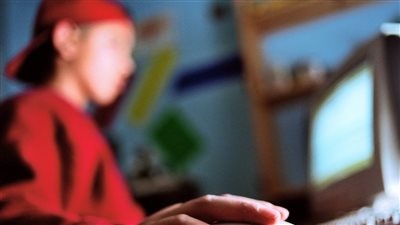 كيف تتعاملين مع شخص متحرش على السوشيال ميديا؟