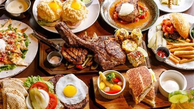 هل يجوز عمل وليمة للأهل كصدقة عن المتوفي؟  أمين الفتوى يُجيب