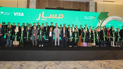 للعام الثالث على التوالي.. البريد المصري يكرّم أوائل الثانوية العامة والأزهرية والدبلومات الفنية ضمن مبادرة 