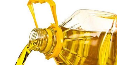 تفسير رؤية الزيت في المنام وعلاقته بسعة الرزق والمال الوفير 