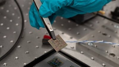 شراكة بين جهاز الاستثمار العُماني وشركات أجنبية متخصصة في الذكاء الاصطناعي 