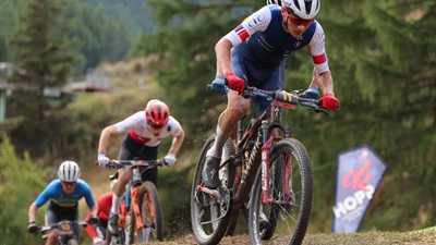 دراسة حديثة تحذر: ركوب الدراجات يقلل خصوبة الرجال