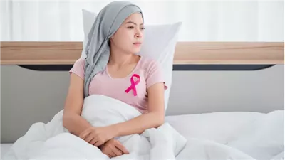 في شهر التوعية بسرطان الثدي.. قصص مُلهمة لمحاربات المرض 