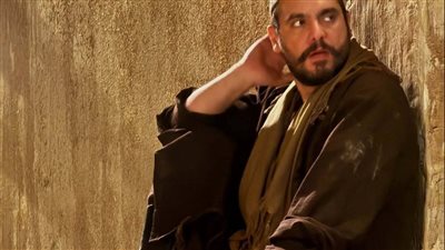 سامر إسماعيل يعود للدراما الشامية بمسلسل «اليتيم».. والزي الدمشقي يثير الجدل