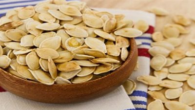 تفسير رؤية اللب في المنام وعلاقته بانتهاء الهموم والمشاكل 