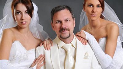 سيدة تسأل:  بعد 11 عاما زوجي تزوج بأخري..  ماذا أفعل؟