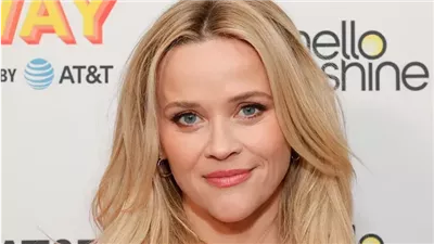 ريس ويذرسبون تكشف معركتها مع الاكتئاب بعد الولادة: “كنت أبكي طوال الوقت