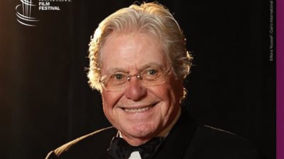 مهرجان مراكش يكرّم جودي فوستر وحسين فهمي وراوية المغربية في دورته الـ22