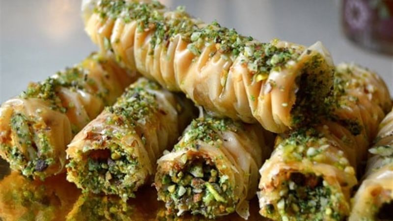 البقلاوة بالمكسرات