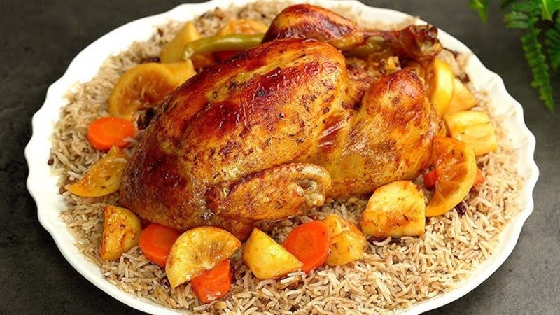 الدجاج المحشي بالأرز والكبدة