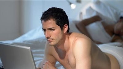 كيف أتوقف عن مشاهدة الأفلام الإباحية والعادة السرية؟