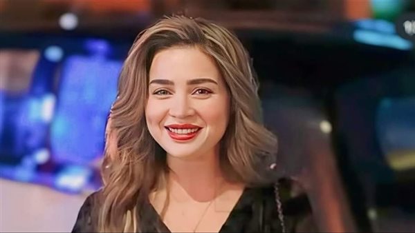 مي عز الدين 