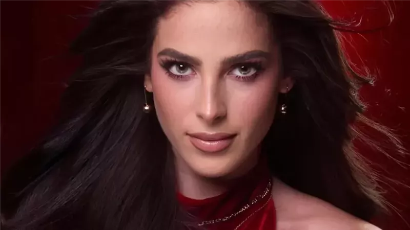 ملكة جمال المكسيك فاطمة بوش 