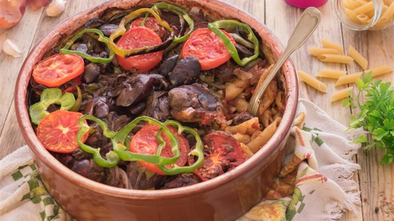 طاجن الكبدة بالطماطم