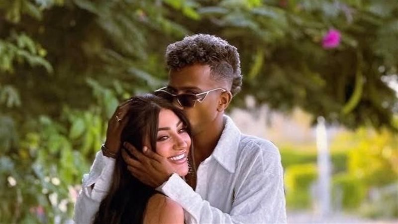 عصام صاصا مع طليقته جهاد أحمد 