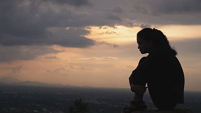 كيف أتخلص من عقدة المقارنة داخل عائلتي؟