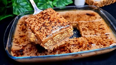 حلويات لذيذة وسهلة التحضير ..   طريقة عمل كيكة النسكافية بالحليب 