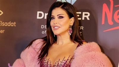 جومانا مراد تتعرض لموقف محرج في ملتقى الإبداع والتميز (صور) 