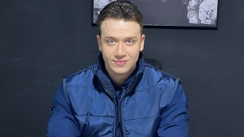 الطبيب الوسيم 