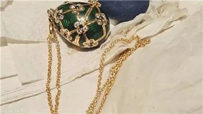 الشرطة النيوزيلندية تستعيد قلادة ابتلعها لص في متجر مجوهرات