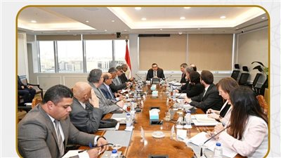 وزير الإسكان يستقبل وفد من بنك الاستثمار الأوروبي EIB لبحث تعزيز فرص التعاون