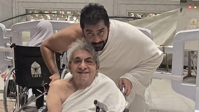 أحمد فلوكس مع والده فاروق فلوكس 