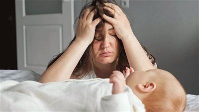 دراسة حديثة: اكتئاب الوالدين يُضعف مخ الأطفال وصحتهم النفسية