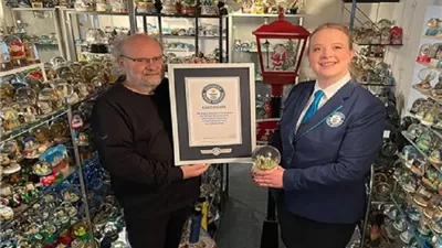 كرات ثلج تحطم رقم موسوعة جينيس