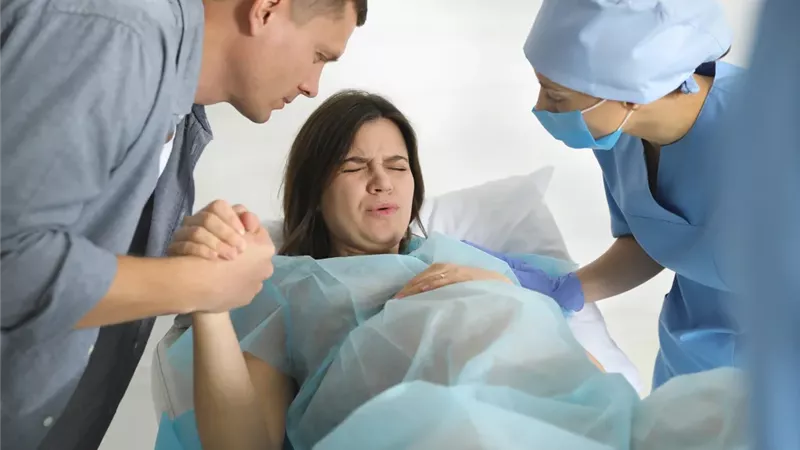 الولادة الطبيعية 