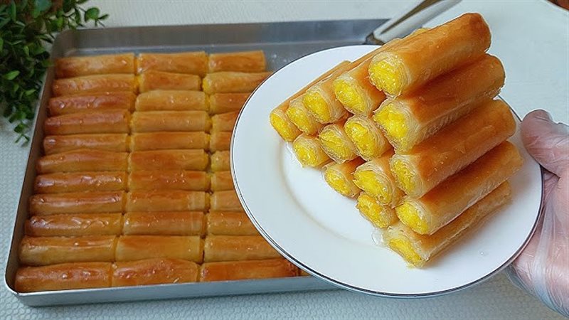 أصابع الجلاش بالكريمة