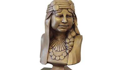 منظمة المرأة العربية تحتفل بذكرى ميلاد الرائدة المصرية ملك حفني ناصف بإطلاق تمثال نصفي