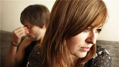 رجل يسأل: ما الحل مع فتور رغبة زوجتي بعد انقطاع الدورة؟