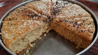 المخابز السعودية تنافس النساء على «خبزة الملة»