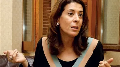 منى خزندار | أول امرأة سعودية تفوز بجائزة منتدى المرأة العربية