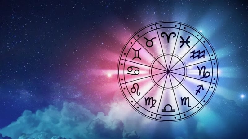 حظك اليوم وتوقعات الأبراج