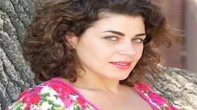 تحقيقات موسعة في واقعة سب الفنانة منى هلا من قبل سائق