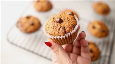 صحي ولذيذ .. طريقة عمل كب كيك الشوفان والقرفة بخطوات بسيطة 