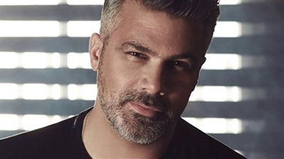 تصريحات صادمة للبناني فارس كرم تثير الجدل: أذبح أولادي لأجلها 