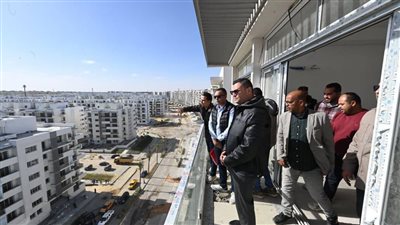  وزير الإسكان يتفقد كمباوند مزارين وبرج LD06 أحد الأبراج الشاطئية بمدينة العلمين الجديدة