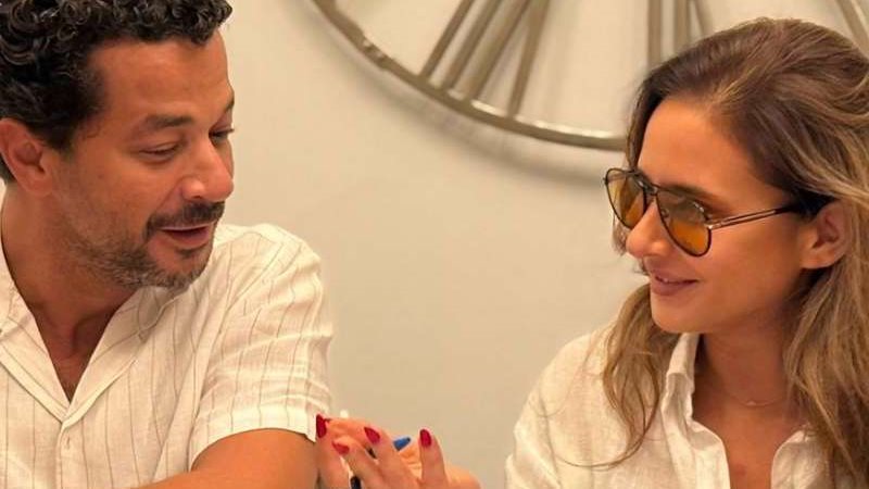 نيللي كريم مع شريف سلامة في جوازة ولا جنازة