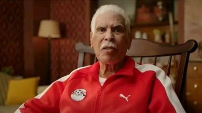 كريم حسن شحاتة ينفي شائعات وفاة والده ويطمئن الجمهور على حالته الصحية