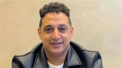 رضا البحراوي يعلن اعتزال الغناء نهائيًا تنفيذًا لوصية والدته الراحلة