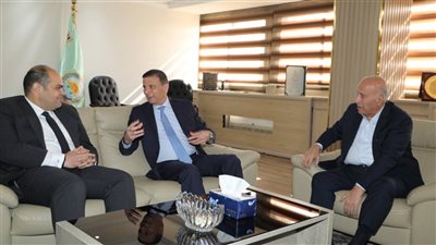 وزير الزراعة ورئيس 