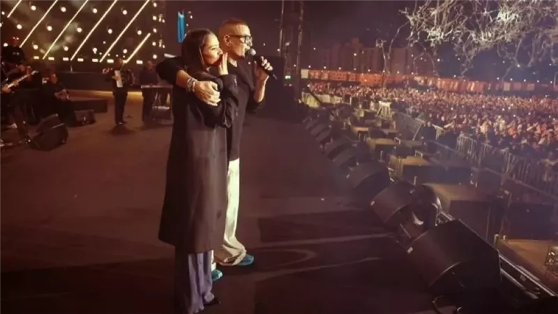 عمرو دياب مع ابنته جنا 