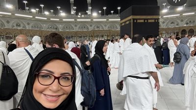 لميس الحديدي من مكة المكرمة.. لحظات روحانية ورسالة امتنان للسعودية بعد طلاقها