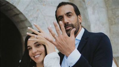 زوج سلمى أبو ضيف إدريس عبدالعزيز يحتفل بعيد ميلادها برسالة حب مؤثرة