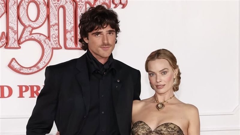 مارجون روبي مع جاكوب إلوردي 